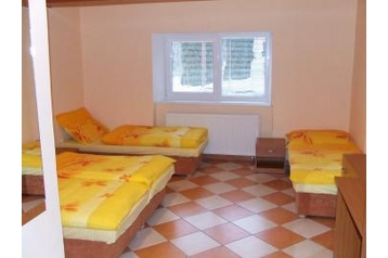 Eslovaquia Privát Staré Hory, Exterior